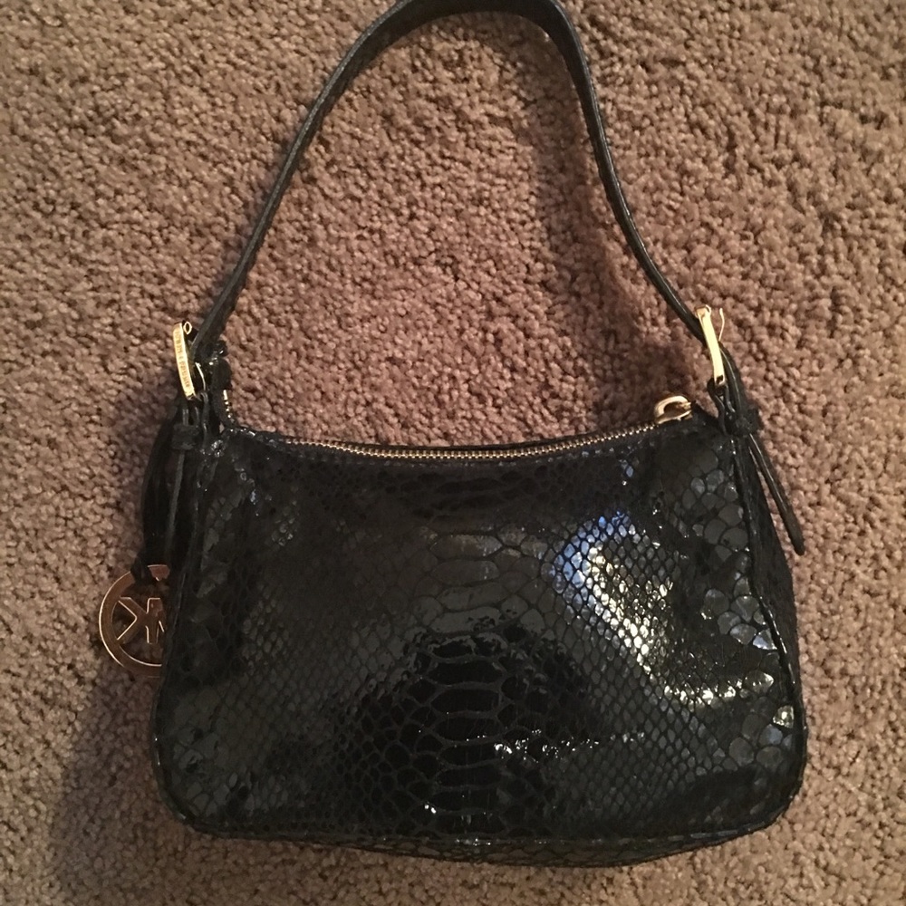 Michael Kors Black Leather Satchel. EUC Cute! - Picture 6 of 8